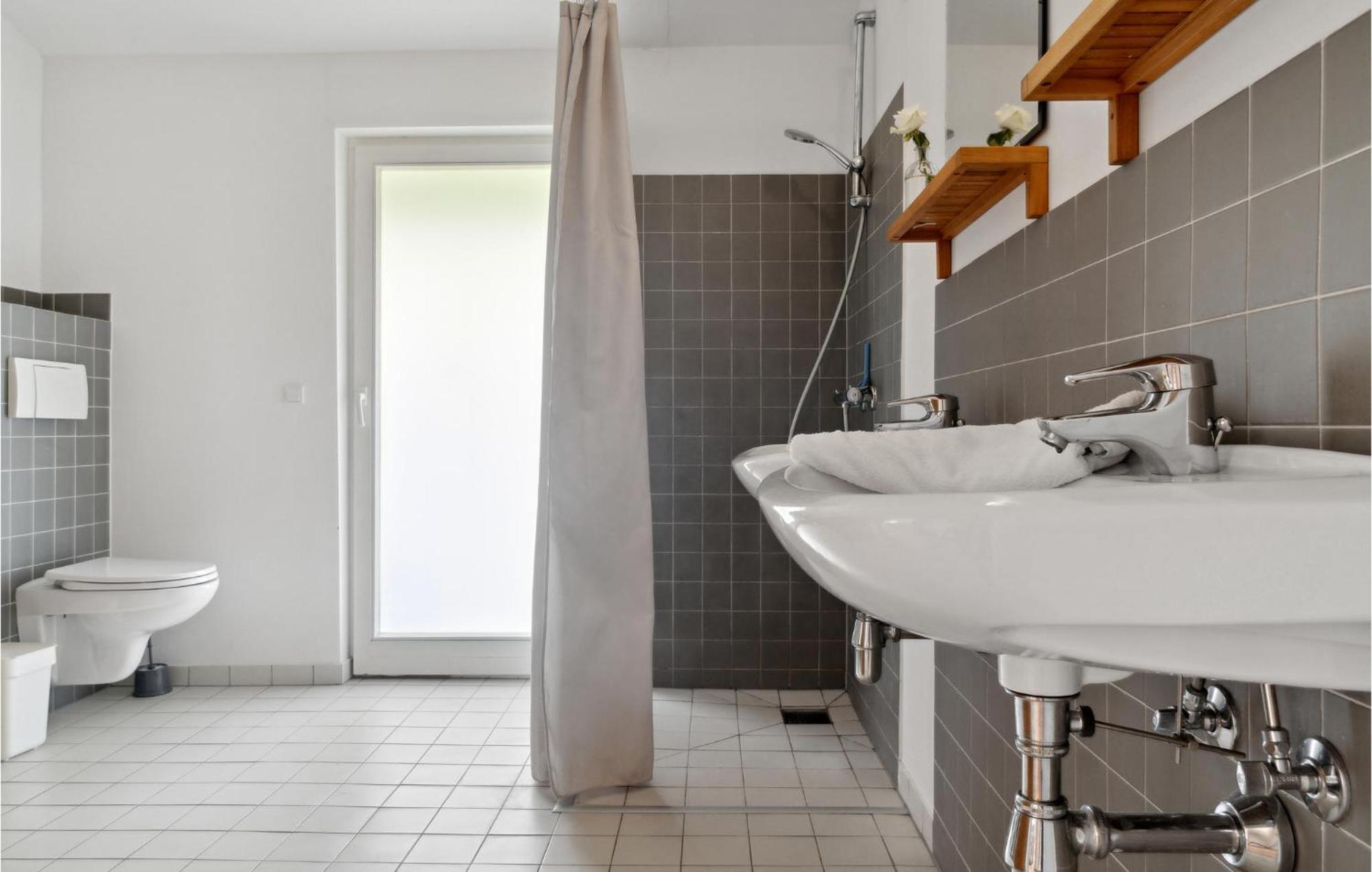 Amazing Home In Askeby With Sauna Zewnętrze zdjęcie